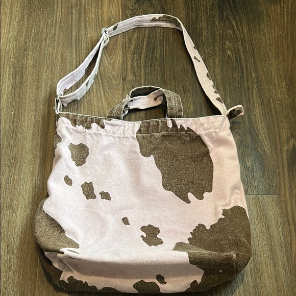 BAGGU Handbags - BAGGU Tote Bag